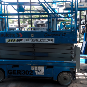 Compact 12